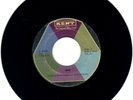 SHE – OUTTA REACH (1970) PSYCH-GARAGE-PUNK (HEAR) ORIGINAL 45