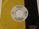 THE REMAINS Don't Look Back / Me Right Now Epic Garage EX vinyl 5-10060 PROMO