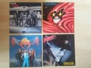 Konvolut 8 LPs Kiss Anvil Saxon Helix Killer Dark Star UFO