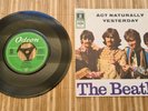 The Beatles Single – Act Naturally / Yesterday (1968, Hippie-Cover, Vinyl, 7
