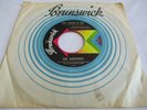 THE ARTISTICS - THE CHASE IS ON / ONE LAST CHANCE - BRUNSWICK