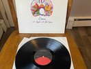 QUEEN A Night At the Opera LP Elektra Records 7E-1053 VG++ Gatefold