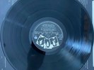 WINGS BAND ON THE RUN SIGNED VINYL PAUL MCCARTNEY