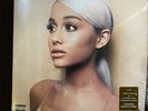 BRAND NEW SEALED ARIANA GRANDE PEACH OPAQUE VINYL LP SWEETENER EXCLUSIVE In Hand