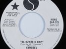 Punk 45 RAMONES Blitzkrieg Bop SIRE promo HEAR