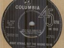 THE MOQUETTES*RIGHT STRING BUT THE WRONG YO-YO*BEAT*THE COLUMBIS LABEL*HEAR