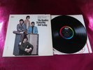 THE BEATLES YESTERDAY AND TODAY - LP EX+/EX+/T-2553/CANADA