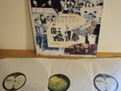 The Beatles Anthology Vol.1 Vinyl  3 LP's  UK Pressing 1995 Apple Records