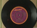 The Jackson Sisters - I Believe In Miracles 7” Vinyl Mums 1973