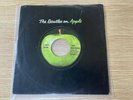 The Beatles Apple 45 record HEY JUDE 1968 2nd Press