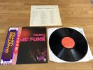 GRAND FUNK RAILROAD, THE BEST OF, VINYL LP JAPANESE PRESS, INSERT, OBI,STUNNING