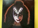 KISS 