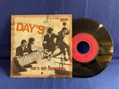 THE KINKS DAYS PYE PV 15297 ORIGINAL FRANCE 45T/7' EXC-