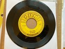 ROY ORBISON - Ooby Dooby/Go  Go  Go  Original pressing Sun 242 - vintage - RARE
