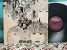 The Beatles Revolver Original 1978 Capitol Records PURPLE LABELS SW-2576 CLEAN