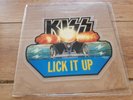 KISS 