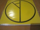 YARD ACT   DARK DAYS / PEANUTS  100 ONLY YELLOW SLEEVE PEANUT COLOURED 7