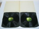 RECORD ALBUM THE BEATLES WHITE ALBUM 239701 open top sleeve 6652