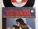 THE MONKEES - DAYDREAM BELIEVER/GOIN' DOWN - 45 RPM w/PICTURE SLEEVE VG