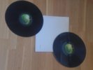 THE BEATLES 2 VINYL LP RECORDS 1968 PCS 7068 NO 0490122 IN WHITE ALBUM. VGC
