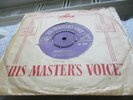 ELVIS PRESLEY - HEARTBREAK HOTEL/I WAS THE ONE. UK HMV 45 7M 385 V/G con