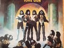 KISS, LOVE GUN LP 1977 NBLP 7057, AUCOIN CASABLANCA