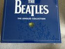 THE BEATLES THE SINGLES COLLECTION FEATURING 22 45'S ISSUED IN UK 1962-70 2019