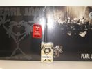 Pearl Jam  MTV UNPLUGGED RSD 19.  ALIVE single / cassette RSD 21 SEALED.