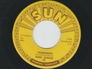 ROCKABILLY SURF INSTROS - SONNY BURGESS - THUNDERBIRD / ITCHY-HEAR -1958 SUN 304