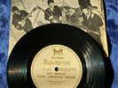 BEATLES FAN CLUB THE BEATLES THIRD CHRISTMAS RECORD LYN 948 RARE 1965 FLEXI 7