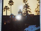 THE EAGLES / HOTEL CALIFORNIA  LP / EXCELLENT ORIGINAL 7E-1084 PRESS WITH POSTER