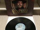 WAYLON JENNINGS - Greatest Hits LP Vinyl - 1979 Original  AHL-3378-A
