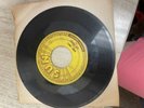 RARE Original Sun Records Elvis 215 Milkcow Blues Boogie/You're a Heartbreaker