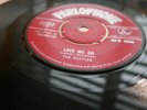 THE BEATLES 45 ' LOVE ME DO ' 45 R 4949 - 1962 1/GR & P1 /T VERY GOOD PLUS