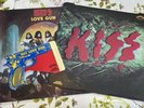 KISS Love Gun Vinyl LP 1977 1st Issue Album Heavy METAL Glam Rock w/Novelty Gun
