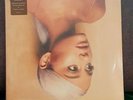 Ariana Grande - Sweetener (Opaque peach 2LP) + thank u, next (Clear & Pink 2LP)