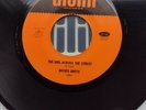 Moses Smith – The Girl Across The Street / Try My Love. dionn RECORDS