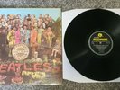 Beatles - Sgt. Pepper - Original UK Mono Vinyl LP - PMC 7027 - VG- / VG-