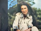 Loretta Lynn ‎– Back to the Country : MCA–VMP - CW012 SEALED COLOR VINYL LP 180g