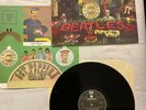 THE BEATLES SGT PEPPERS LONELY HEARTS BAND VINYL RECORD WITH CUT OUTS GATEFOLD (