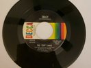 The Cuff Links - Tracy - Decca (45RPM 7”Single)(J602)
