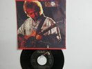 ' KEITH WHITLEY ' HIT 45 + PICTURE REISSUE[I'M NO STRANGER TO THE RAIN]  1989