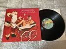 HECTOR LAVOE, YOMO TORO  DANIEL SANTOS -Feliz Navidad FANIA 555 EX/EX