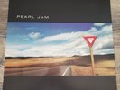 Pearl Jam Yield LP Vinyl Record Epic E 68164 RARE 1998 1st press VG+ play tested