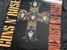 GUNS N' ROSES, 