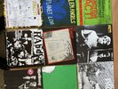 Coffret 45 tours rock 12 singles RADIO ACTIV : URBAN DOGS - THE ADICTS- UK SUBS…