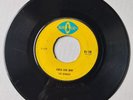 THE UNIQUES - GIRLS LIKE DIRT // GLEN ADAMS - SHE IS LEAVING    [ MAY284 ]