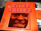 MILES DAVIS : MILES SMILES AUTOGRAPHED ORIGINAL LP CBS 62933 GERMANY