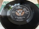 THE BEATLES - ALL YOU NEED IS LOVE / 5620 parlophone 1967