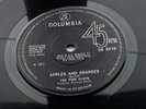 PINK FLOYD ORIGINAL 1967 UK 45 APPLES AND ORANGES